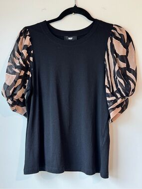 DKNY NWT Puff Sleeve Top Small Black Animal Print Sheer Sleeves MSRP $59